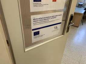 Foto plakát umístění na oddělení EU fondů